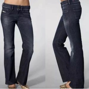 DIESEL STRAIGHT LEG JEANS DARK WASH